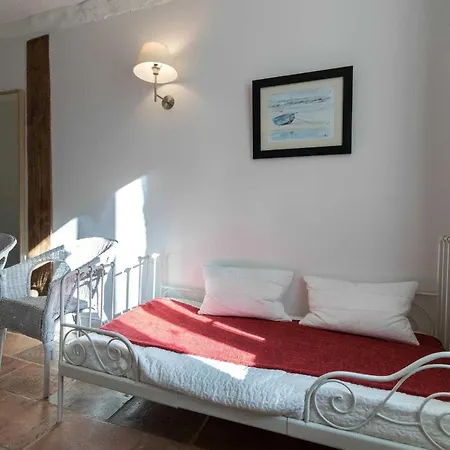 - La Barguere Bed & Breakfast Saint-Sulpice-sur-Leze